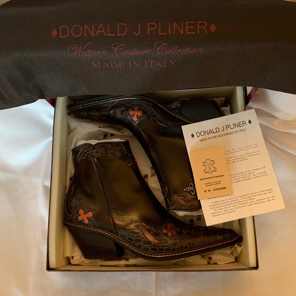 Donald Pliner Ankle Cowboy Boot